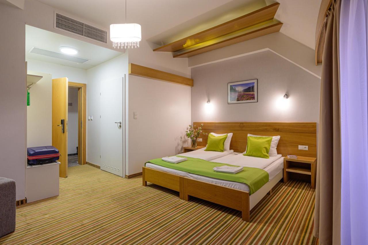 Hotel Bachledowka Czerwienne Екстериор снимка